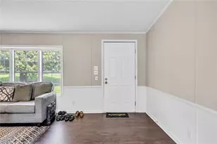 122 Clebourne Ln, Reidsville, NC 27320 - Photo 5