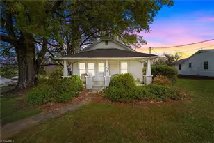 313 E King St, King, NC 27021 - Photo 1