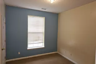 3015 Winston Dr, Burlington, NC 27215 - Photo 17