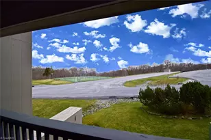 301 Pinnacle Inn Rd, Beech Mountain, NC 28604 - Photo 5