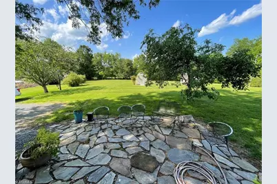 313 E King Street, King, NC 27021 - Photo 3