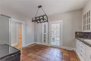 122 Rosedale Cir, Winston-Salem, NC 27106 - Photo 7