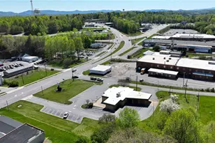 211 Elkin Hwy, North Wilkesboro, NC 28659 - Photo 31