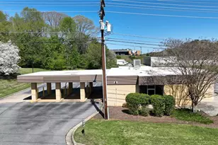 211 Elkin Hwy, North Wilkesboro, NC 28659 - Photo 3