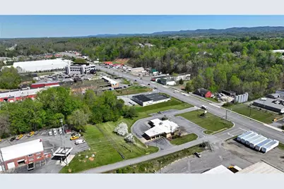 211 Elkin Highway, North Wilkesboro, NC 28659 - Photo 33