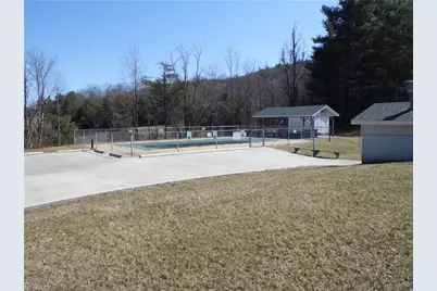 184 Club House Drive, Ennice, NC 28623 - Photo 23