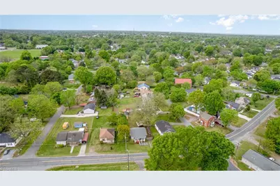 725 S Beaumont Avenue, Burlington, NC 27217 - Photo 29