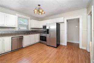 725 S Beaumont Ave, Burlington, NC 27217 - Photo 11