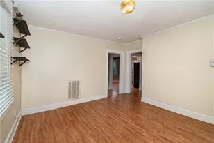 725 S Beaumont Ave, Burlington, NC 27217 - Photo 9