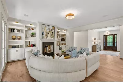 905 Brookside Drive, Greensboro, NC 27408 - Photo 9