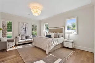 905 Brookside Dr, Greensboro, NC 27408 - Photo 17