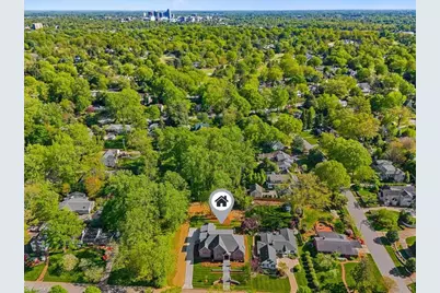 905 Brookside Drive, Greensboro, NC 27408 - Photo 49