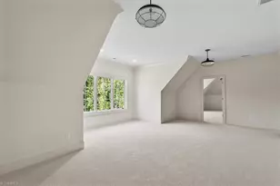 905 Brookside Dr, Greensboro, NC 27408 - Photo 33