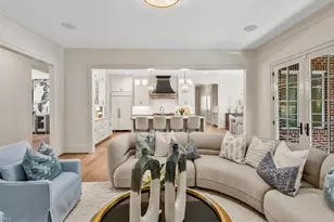 905 Brookside Dr, Greensboro, NC 27408 - Photo 11