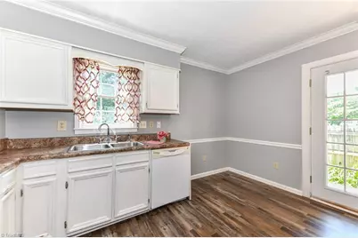 307 College Road, Greensboro, NC 27410 - Photo 5