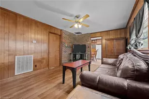 2319 James Boswell Rd, Burlington, NC 27217 - Photo 15