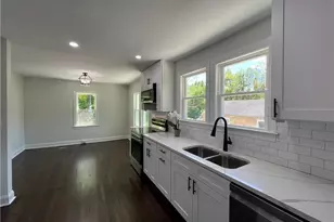 1353 Wentworth St, Reidsville, NC 27320 - Photo 15