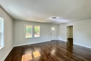 1353 Wentworth St, Reidsville, NC 27320 - Photo 7