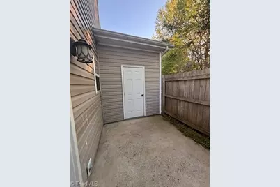 307 Carrington Lane, Thomasville, NC 27360 - Photo 19