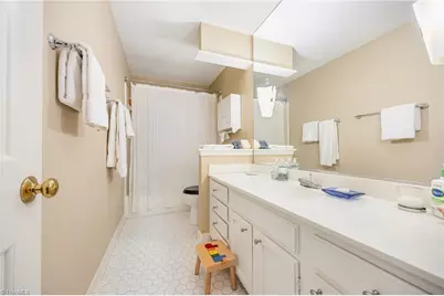 15 Fountain Manor Drive #B, Greensboro, NC 27405 - Photo 23