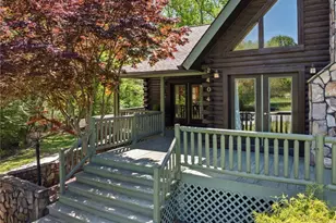 2404 Hunters Ridge Dr, Pleasant Garden, NC 27313 - Photo 3