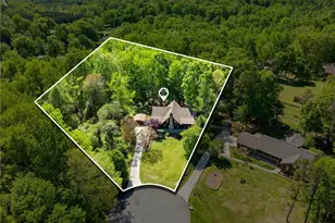 2404 Hunters Ridge Dr, Pleasant Garden, NC 27313 - Photo 33