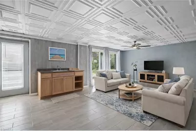 2404 Hunters Ridge Drive, Pleasant Garden, NC 27313 - Photo 25