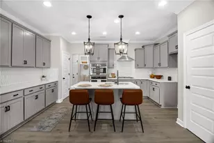 3606 Townland Cir, Clemmons, NC 27012 - Photo 11