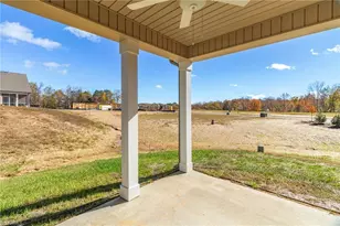 3601 Townland Cir, Clemmons, NC 27012 - Photo 17