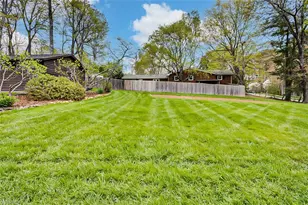 643 Cypress Dr, Asheboro, NC 27205 - Photo 11