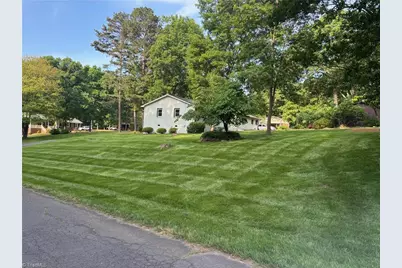 643 Cypress Drive, Asheboro, NC 27205 - Photo 3