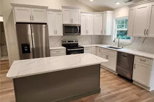 734 Central Falls Rd, Asheboro, NC 27203 - Photo 9