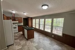 1458 Merridon Dr, Pinnacle, NC 27043 - Photo 5