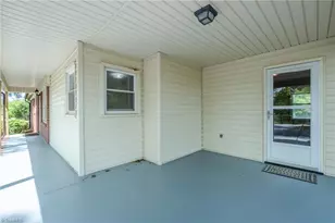 1401 Walnut St, Reidsville, NC 27320 - Photo 13