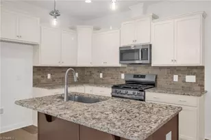 3607 Townland Cir, Clemmons, NC 27012 - Photo 11