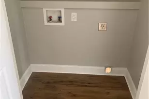 401 Greenwood St, Eden, NC 27288 - Photo 5