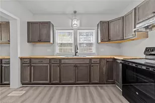 1813 S Scales St, Reidsville, NC 27320 - Photo 17