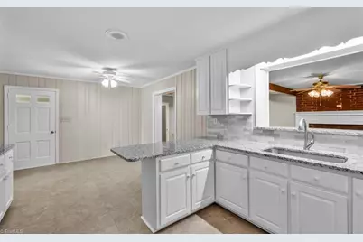 5329 Seagrove Plank Road, Asheboro, NC 27205 - Photo 15