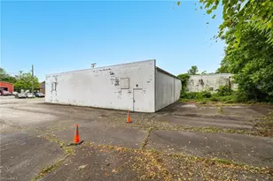 524 S Scales St, Reidsville, NC 27320 - Photo 11