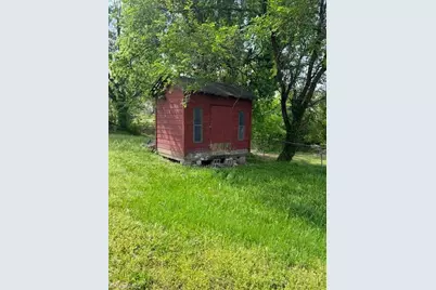 527 N Washington Avenue, Reidsville, NC 27320 - Photo 3