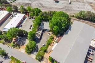 145 S Walnut Cir, Greensboro, NC 27409 - Photo 43