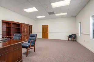 145 S Walnut Cir, Greensboro, NC 27409 - Photo 29