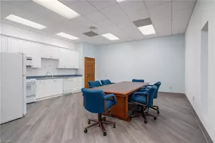 145 S Walnut Cir, Greensboro, NC 27409 - Photo 35