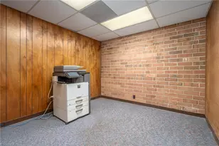 145 S Walnut Cir, Greensboro, NC 27409 - Photo 11