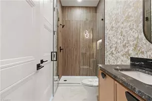 833 Dunleigh Dr, Burlington, NC 27215 - Photo 11