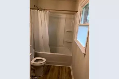 828 Willow Place, High Point, NC 27260 - Photo 5