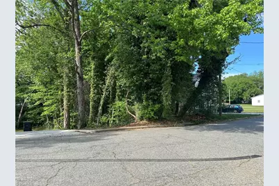 2515 Dallas Avenue, High Point, NC 27265 - Photo 3