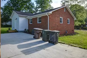 714 Martin St, Greensboro, NC 27406 - Photo 35