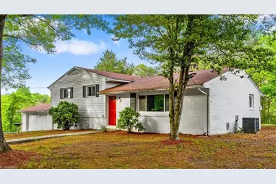 2841 White Meadow Lane, Winston-Salem, NC 27107 - Photo 5