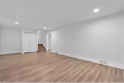 2841 White Meadow Lane, Winston-Salem, NC 27107 - Photo 7